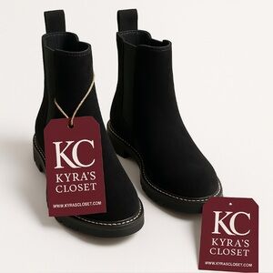 Tory Burch Black Suede Chelsea Lug Sole Ankle Boots Size 8M Excellent Condition